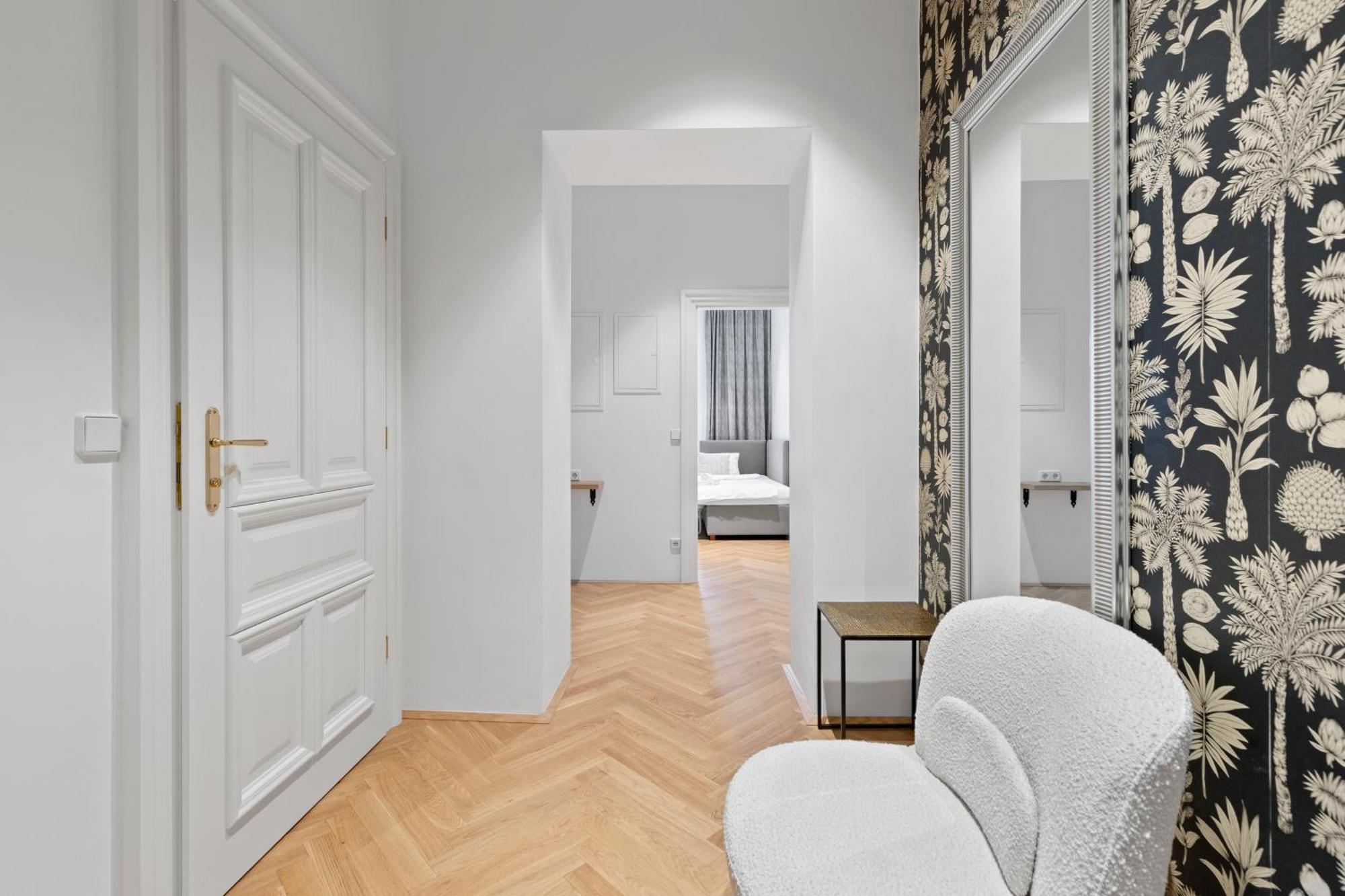 Sgrafit Apartments - Self Check-In Retz Exterior foto